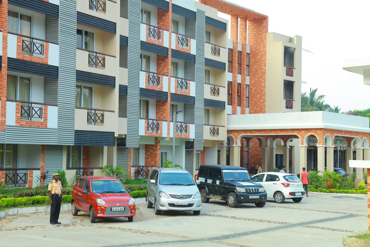 Five Falls Resort Kuttālam Exteriör bild